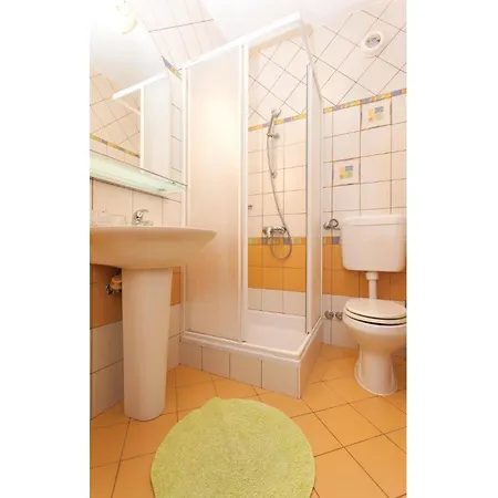 Apartamento Lovely In With Wifi *