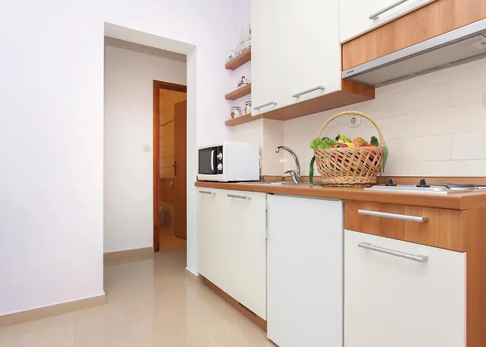 1 Bedroom Gorgeous In *